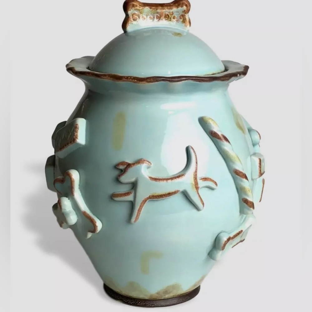 Beautiful Dog Treat Jar - new in Box 2 colors available this one “blue”